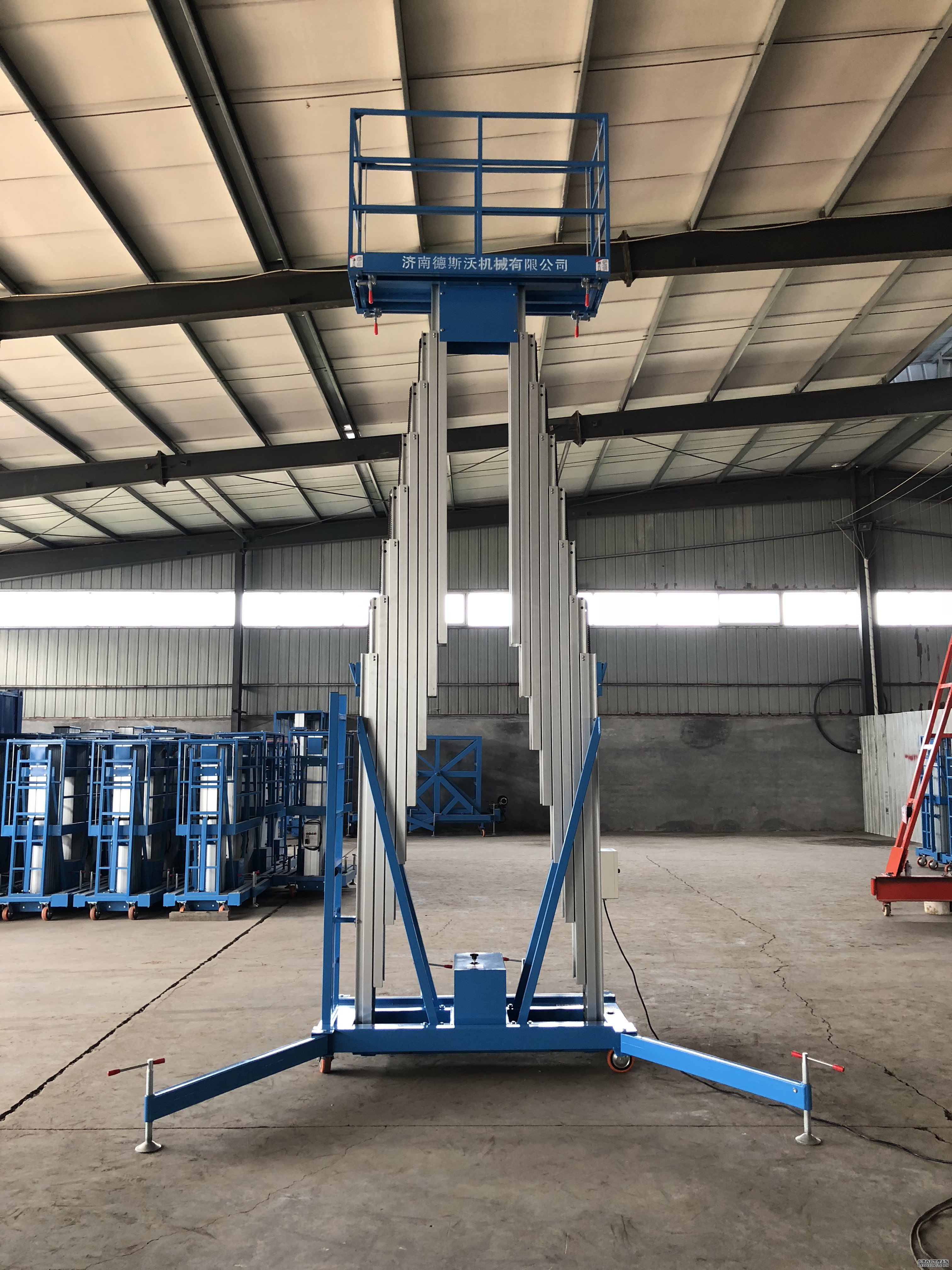 成都铝合金式升降机